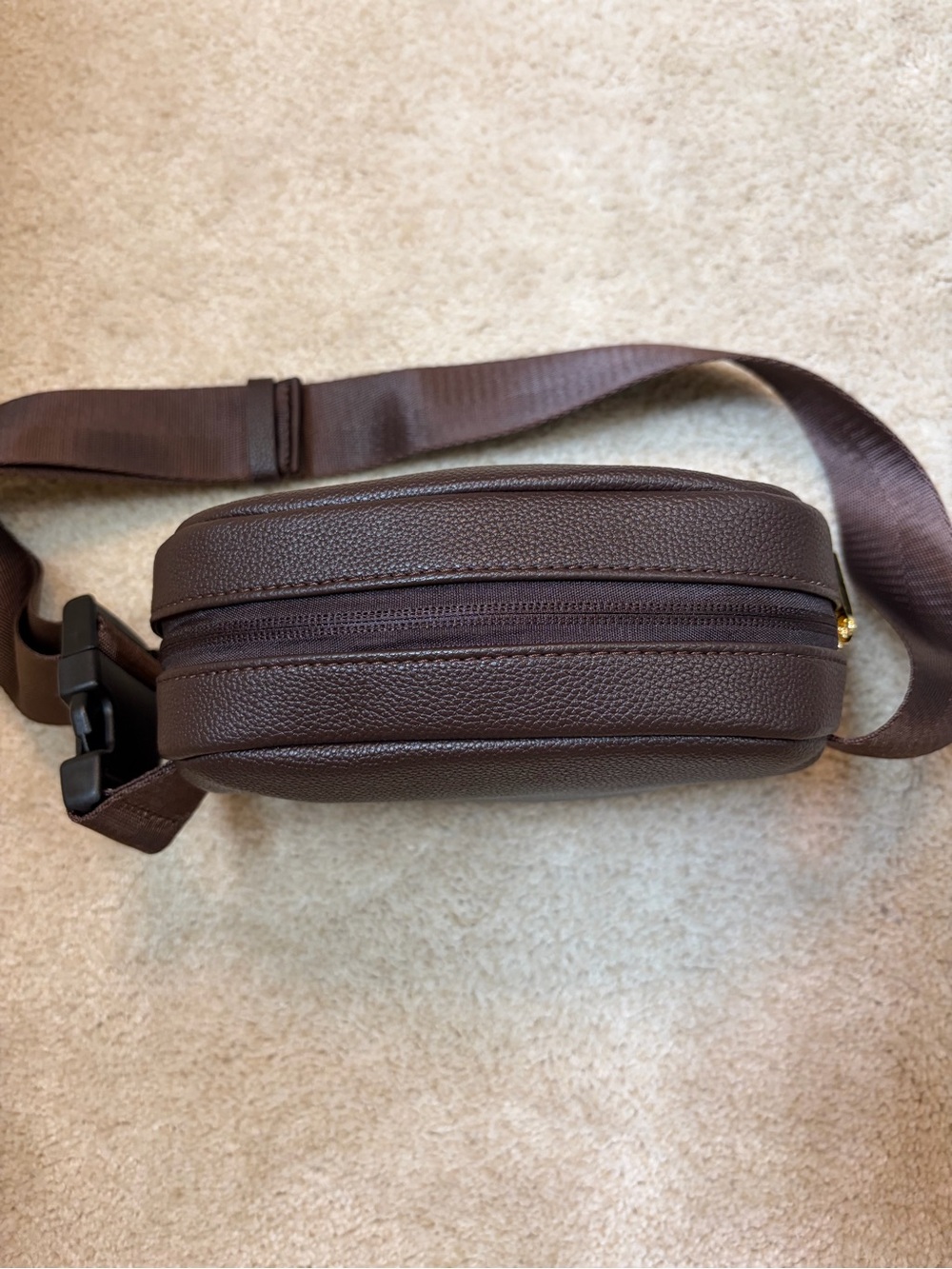 Modern Picnic Chocolate Brown Vegan Leather Belt Bag Fanny Pack Crossbody - Picture 10 of 17